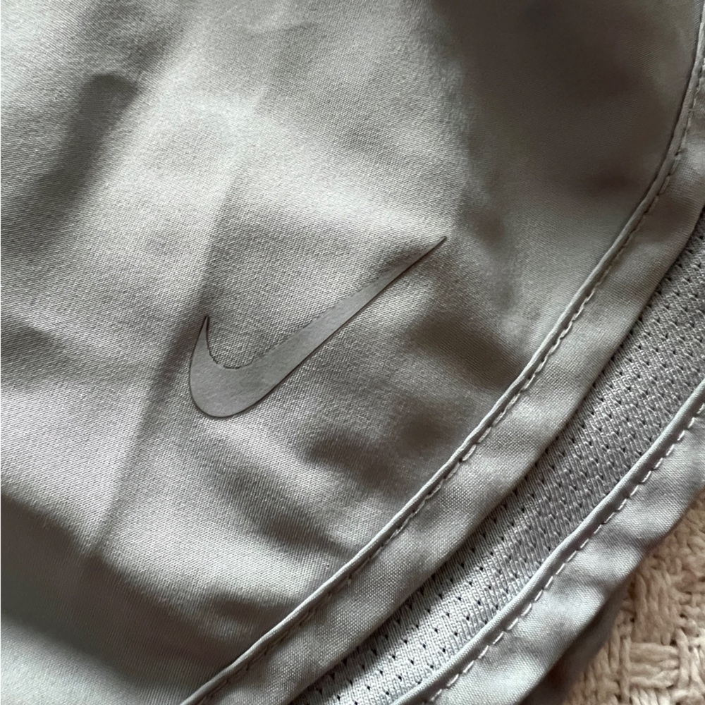 Nike Tempo running shorts - gray